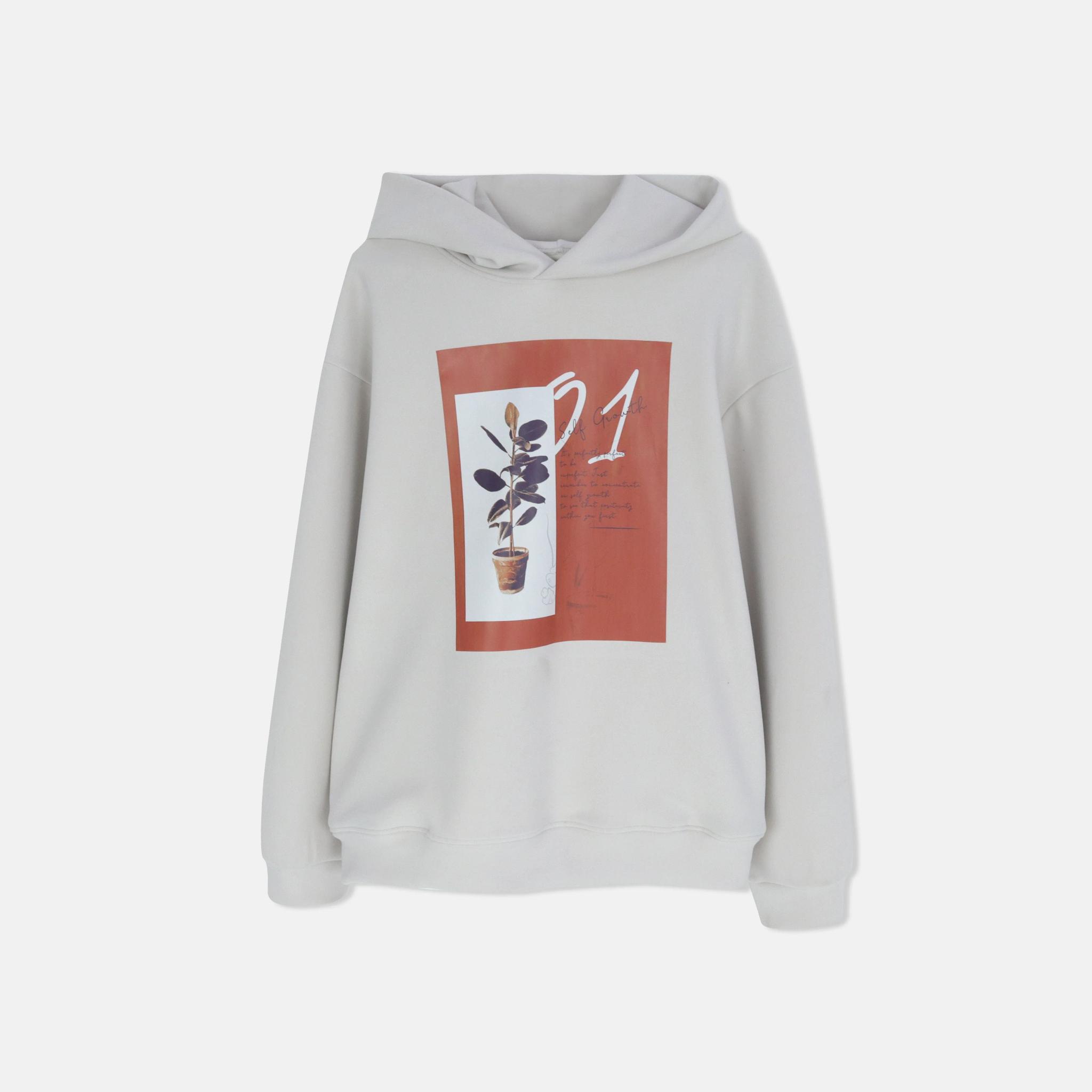 كنزة نسائية فضفاضة برقبة دائرية مزينة برسومات product image